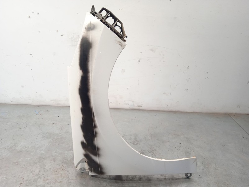 ALETA DELANTERA DERECHA 7841Y1 