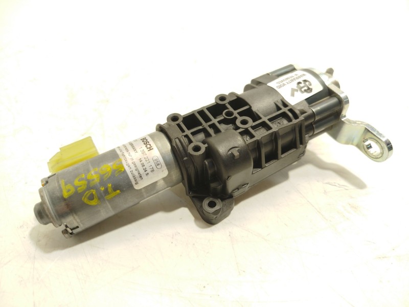 MOTOR CIERRE CENTRALIZADO PORTON 8W9827851E 0390204209