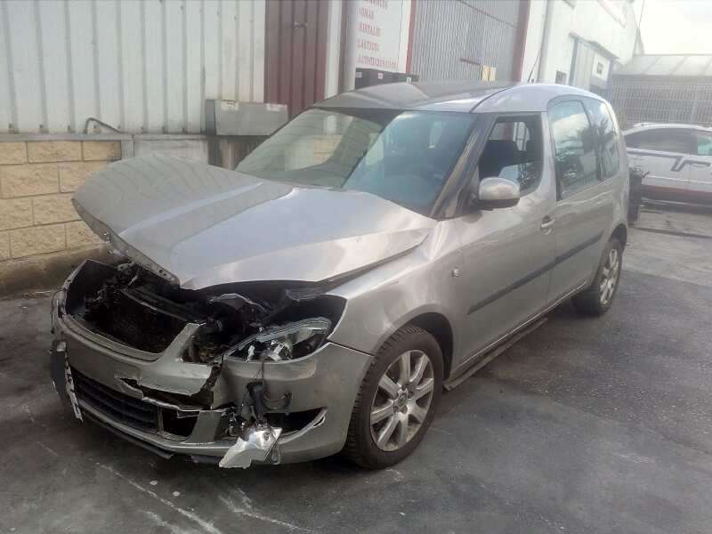SKODA ROOMSTER (5J7)