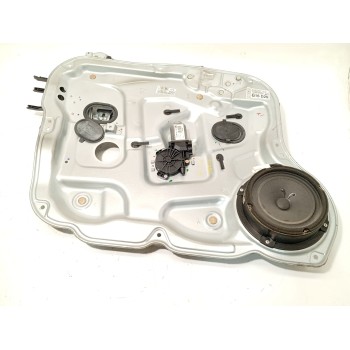 ELEVALUNAS DELANTERO IZQUIERDO 824702B030J9S4 824712B000 400907