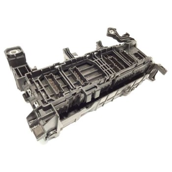 CAJA RELES / FUSIBLES A2465400040 A2469067200