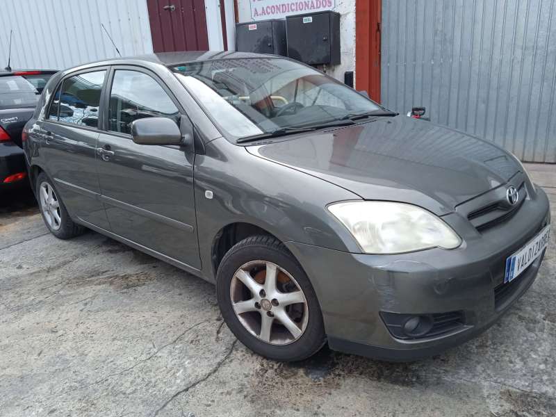 TOYOTA COROLLA (_E12_)