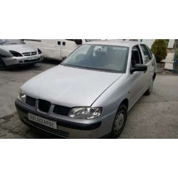SEAT CORDOBA BERLINA (6K2)
