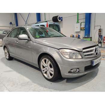 MERCEDES-BENZ CLASE C (W204)