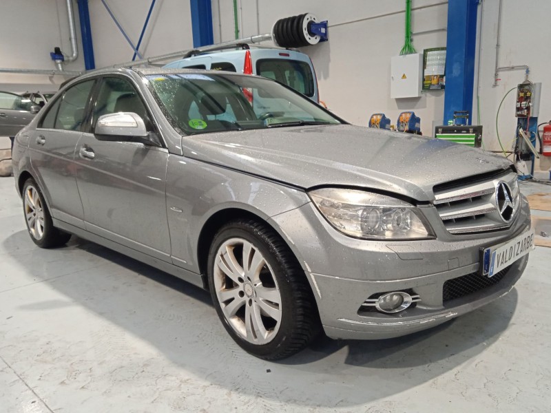 MERCEDES-BENZ CLASE C (W204)