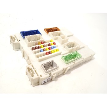 CAJA RELES / FUSIBLES GV6T14A073BD 2506087 