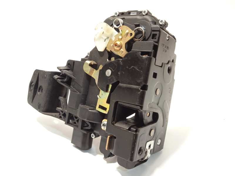 CERRADURA PUERTA DELANTERA DERECHA 3B1837016 