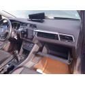 VOLKSWAGEN TOURAN (5T1)