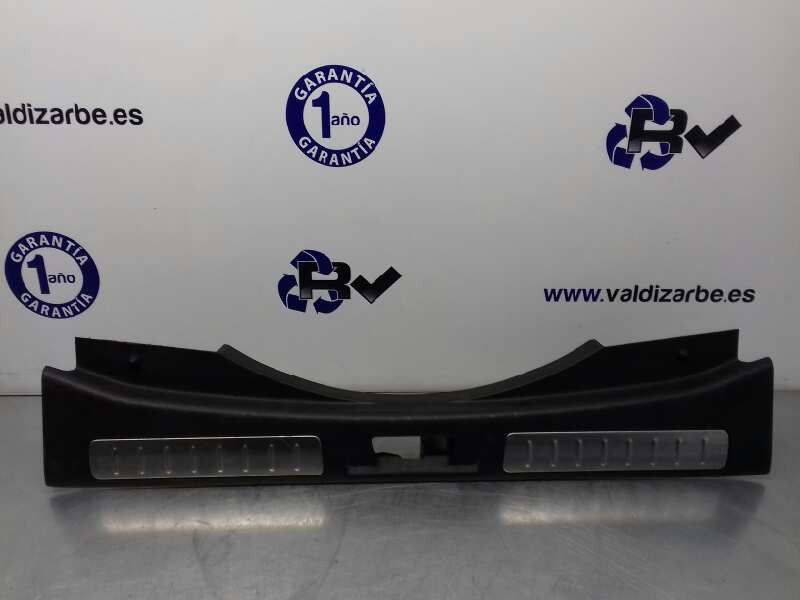 ESTRIBO BJ3M113A10AC8PVJ 