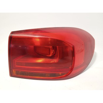 PILOTO TRASERO DERECHO 5N0945096Q 2SD010738