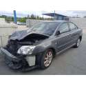 TOYOTA AVENSIS BERLINA (T25)