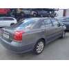 toyota avensis berlina (t25) del año 2005
