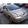 toyota corolla verso (r1) del año 2004