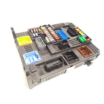 CAJA RELES / FUSIBLES 9819851280 1619108380 1669609380