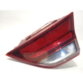 PILOTO TRASERO DERECHO INTERIOR 92404G4 92404G4000 