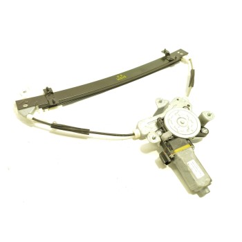 ELEVALUNAS DELANTERO DERECHO 98820CZ010 