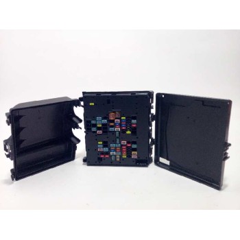 Recambio de caja reles / fusibles para ford focus turnier active referencia OEM IAM JX6T14D068BD 2252478 