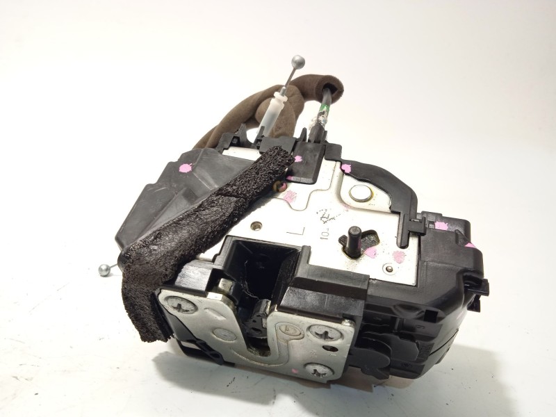 CERRADURA PUERTA TRASERA IZQUIERDA 825013VV0A 