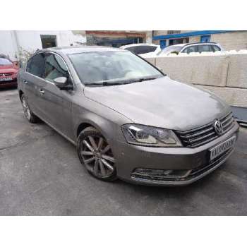 VOLKSWAGEN PASSAT LIM. (362)