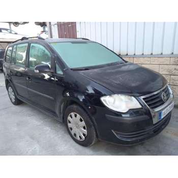 VOLKSWAGEN TOURAN (1T2)