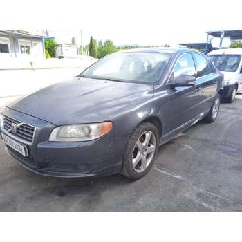 VOLVO S80 BERLINA