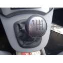 KIA CARENS III MONOSPACE (UN)
