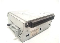 Recambio de sistema audio / radio cd para volvo v60 kombi 2.0 diesel cat referencia OEM IAM 31328803  