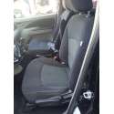 MITSUBISHI GRANDIS (NA0W)
