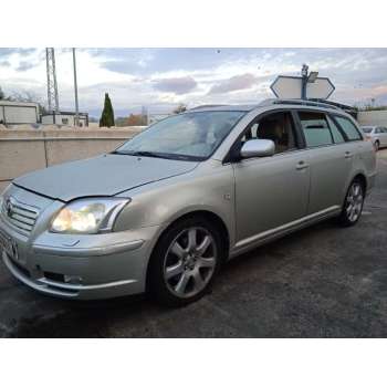 TOYOTA AVENSIS BERLINA (T25)