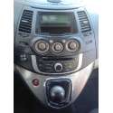 MITSUBISHI GRANDIS (NA0W)
