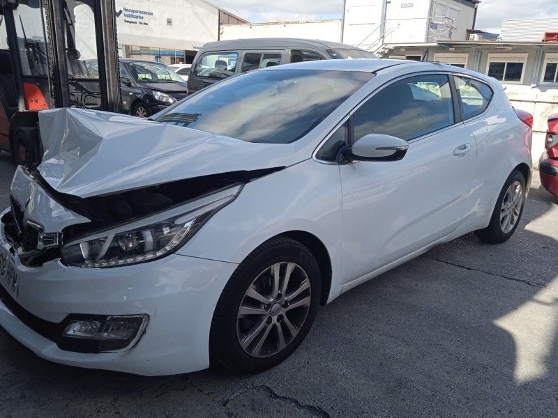 KIA CEE'D (JD)