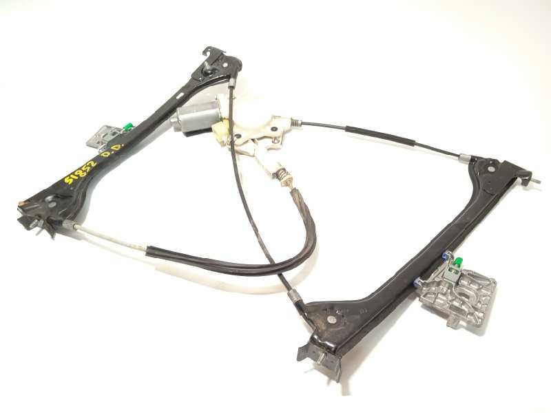 ELEVALUNAS DELANTERO DERECHO A1717200446 A1718201442