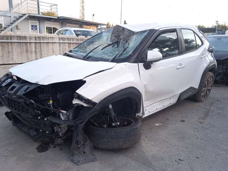 TOYOTA YARIS CROSS (MXP_)