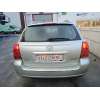 toyota avensis berlina (t25) del año 2005