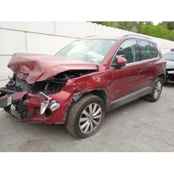 VOLKSWAGEN TIGUAN (5N2)