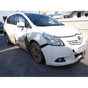 TOYOTA VERSO