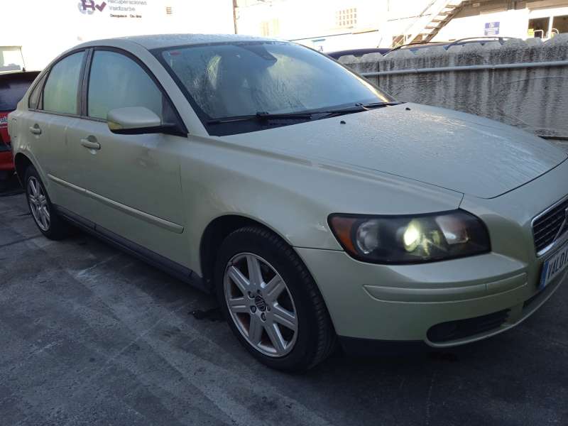 VOLVO S40 II (544)