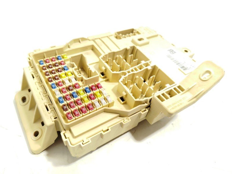 CAJA RELES / FUSIBLES 91951J7760 