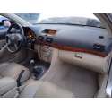 TOYOTA AVENSIS BERLINA (T25)