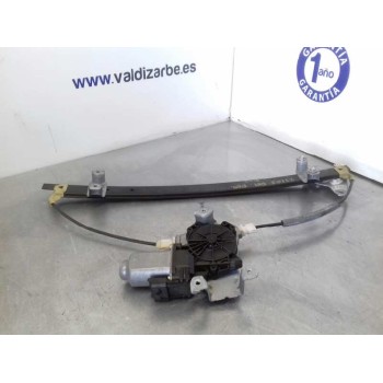 ELEVALUNAS DELANTERO DERECHO 402120D 