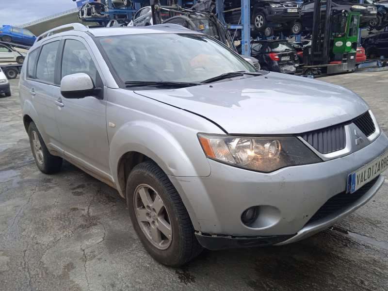 MITSUBISHI OUTLANDER (CW0)