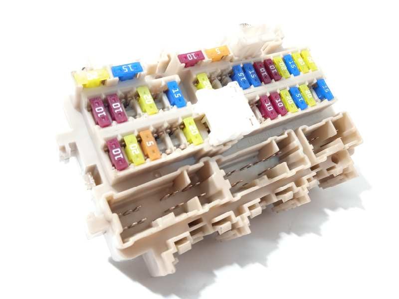 CAJA RELES / FUSIBLES 8901R 243808901R