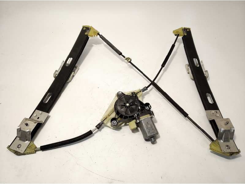 ELEVALUNAS DELANTERO DERECHO 5Q0959802B 