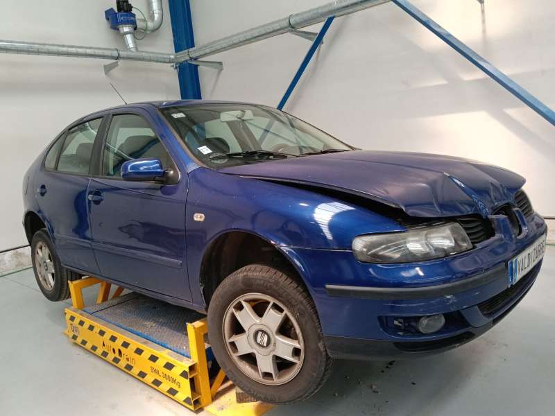 SEAT LEON (1M1)