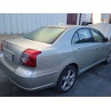 TOYOTA AVENSIS BERLINA (T25)