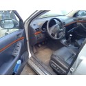 TOYOTA AVENSIS BERLINA (T25)