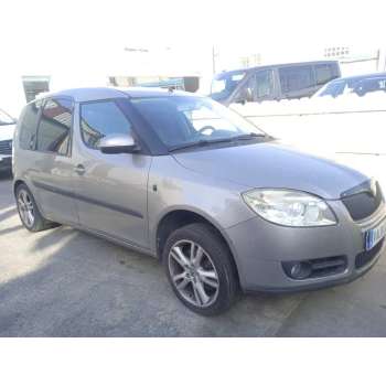 SKODA ROOMSTER (5J7)