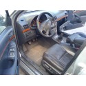 TOYOTA AVENSIS BERLINA (T25)
