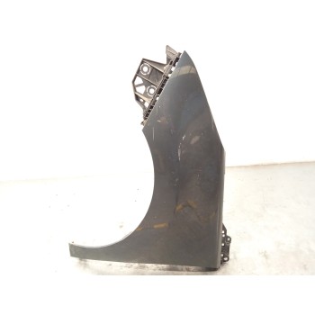 ALETA DELANTERA IZQUIERDA 7840Y7 