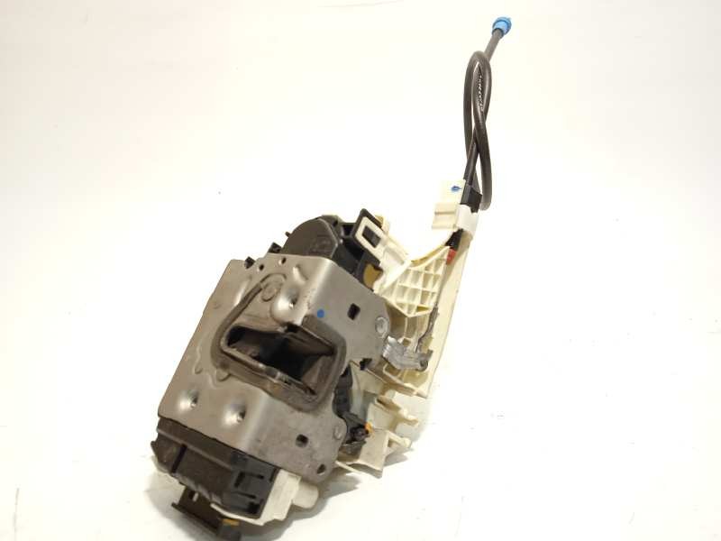 CERRADURA PUERTA DELANTERA DERECHA A9067201735 9067201735